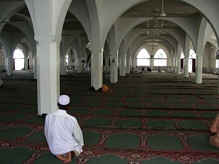 Choléra aux Comores : Interdiction des festivités et fermeture des mosquées en gestation